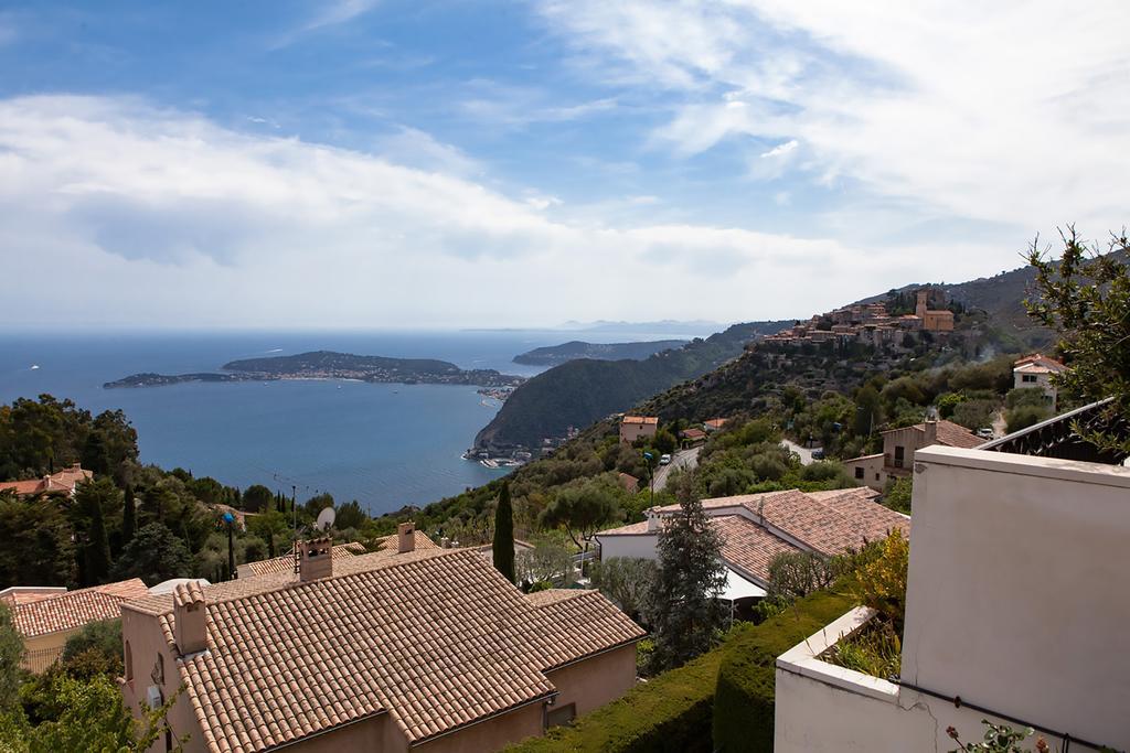 Апартаменты Sunny Panoramic Balcony Эз Экстерьер фото